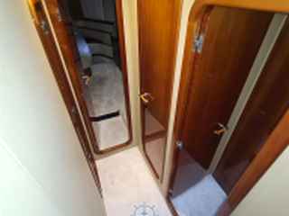 Ferretti Yachts FERRETTI 590 от 2004