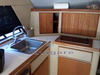 Bertram Yacht 37' SF от 1986