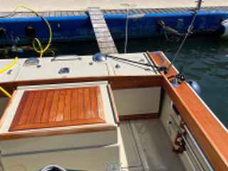 Boston Whaler 23 Outrage от 1993