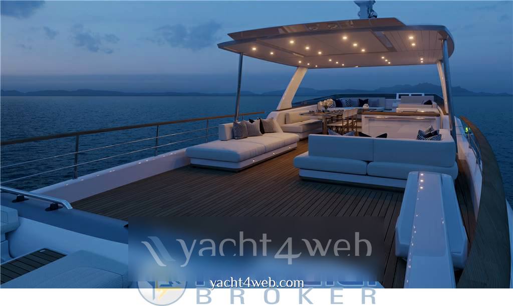 Benetti classic M ̸ y af – 25,60 mt - varo 1973