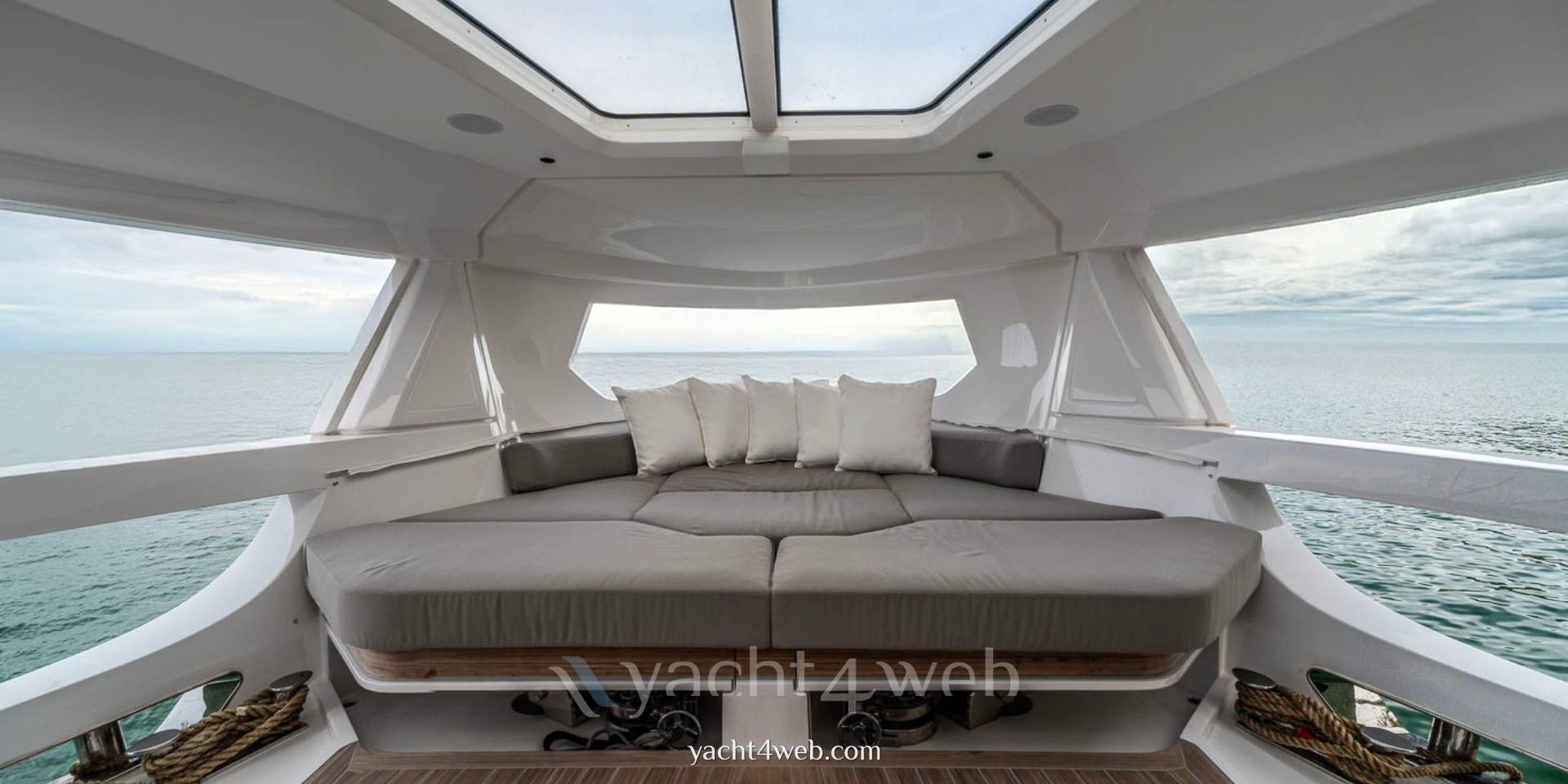 Ferretti infynito 90 26,52 metri – varo 2025
