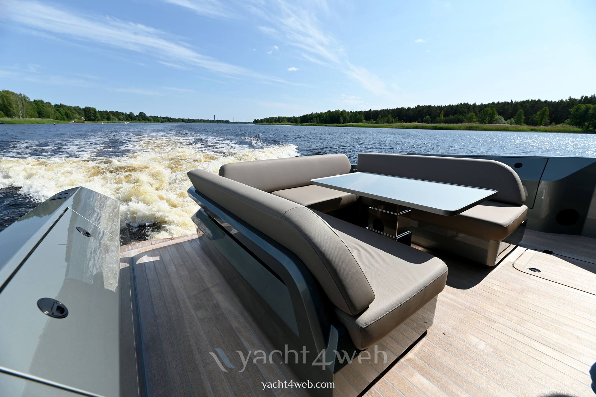 Glacier yacht 48 cabin barco a motor