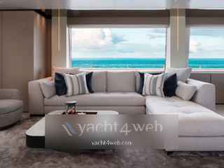 Custom line Navetta 33 от 2021