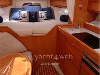 Bavaria 32 hardtop ht - Photo 8