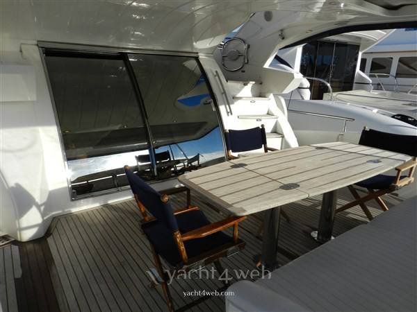 Pearl 55 Yacht à moteur