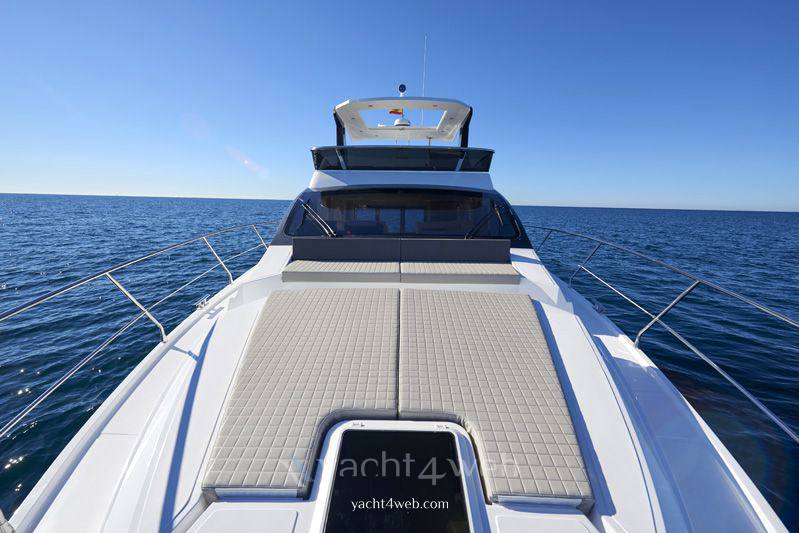 Astondoa 52 fly Motor boat used for sale