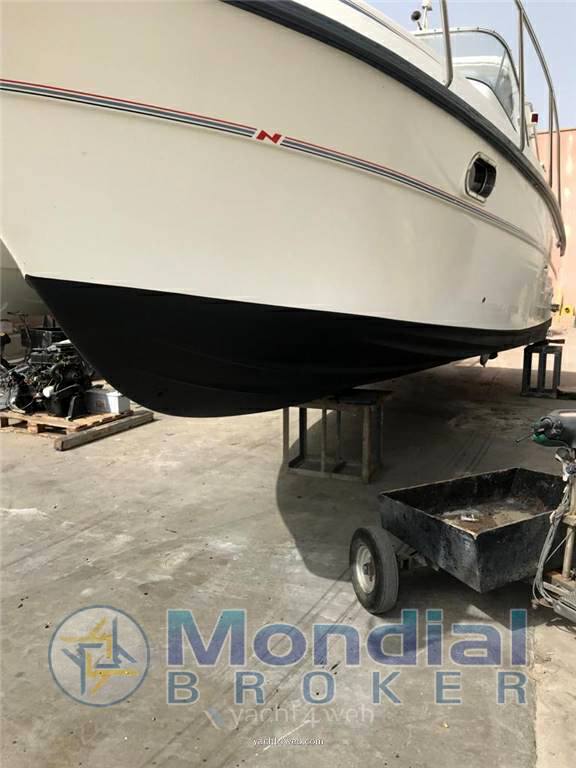 Nimbus 28 day cruiser Motor boat used for sale