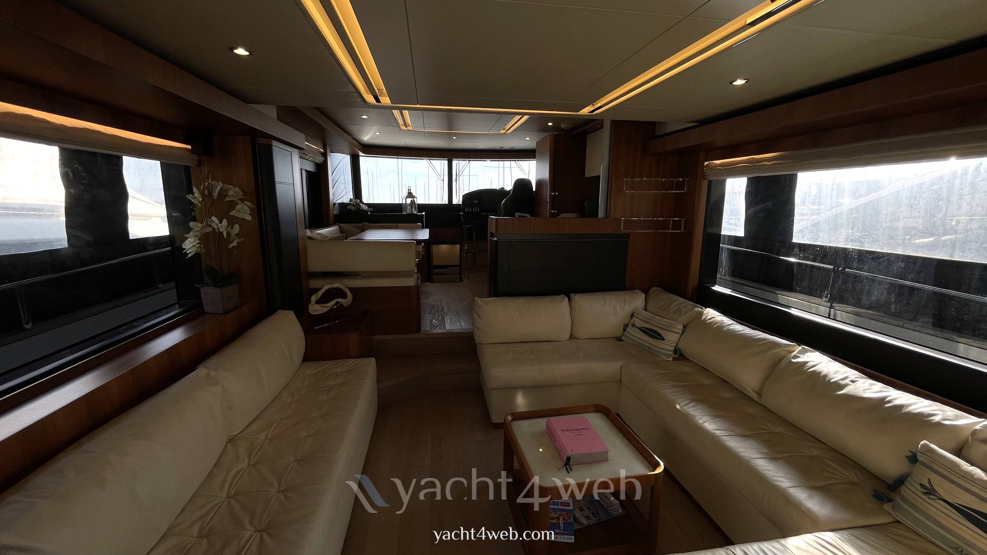 Absolute Navetta 58 Boat используется для продажи