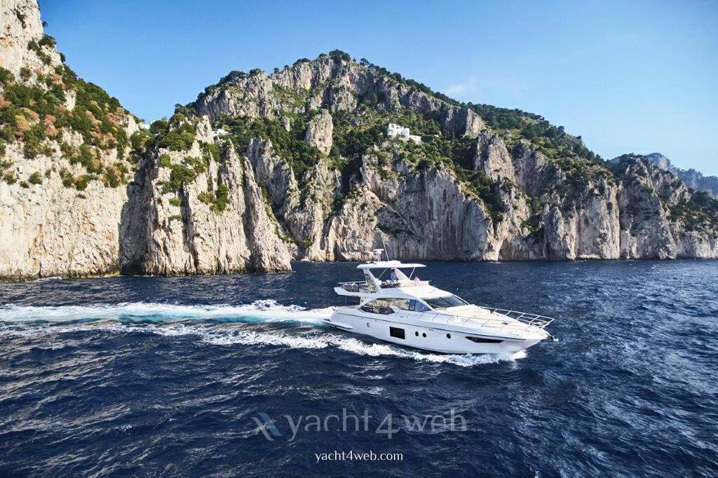 Azimut 66 