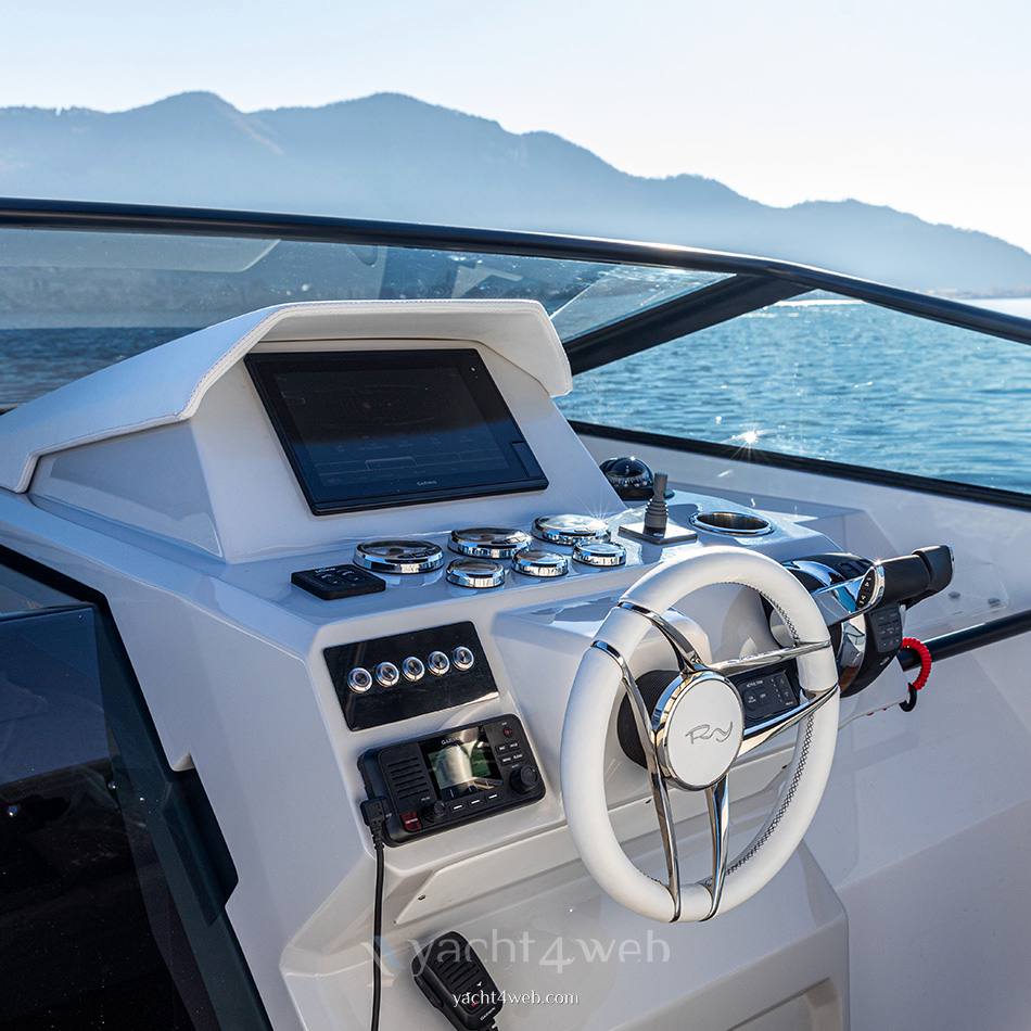 Rio yachts Daytona 34 Boat используется для продажи