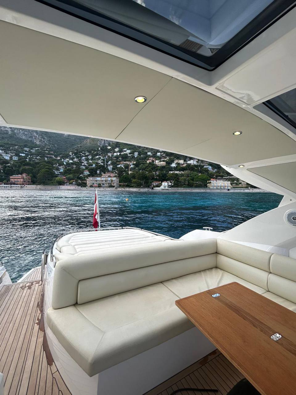 Sunseeker 485 san remo Boat используется для продажи