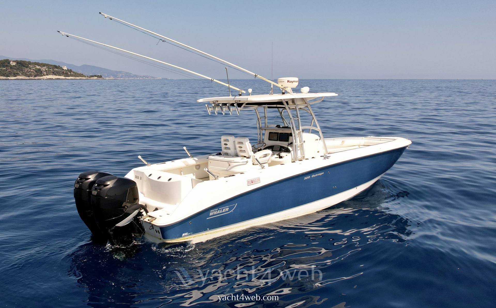 Boston whaler 320 Non spécifié