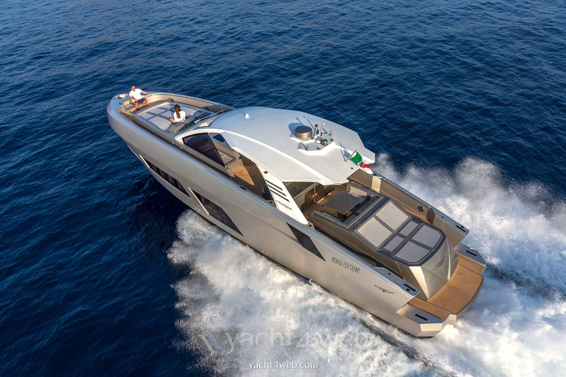 Canados Gladiator 631 next Boat используется для продажи