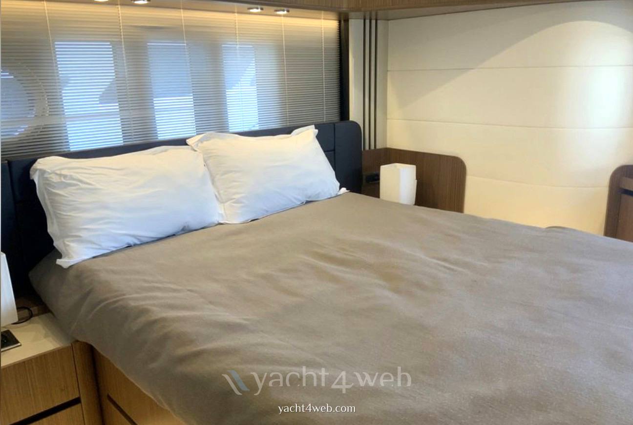 Absolute Navetta 52 Photo