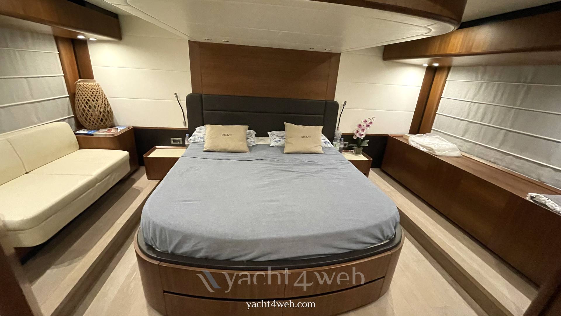 Absolute Navetta 58