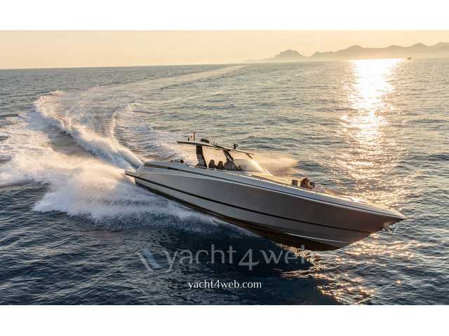 Canados Gladiator 493 grand