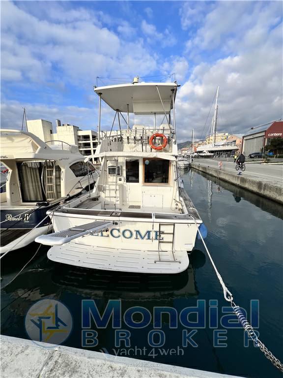 Hatteras 38' Barco de motor usado para venta