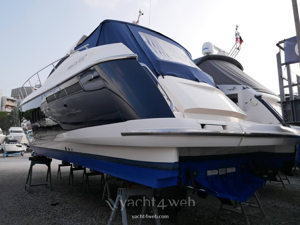 Absolute 56 ht Flybridge usato