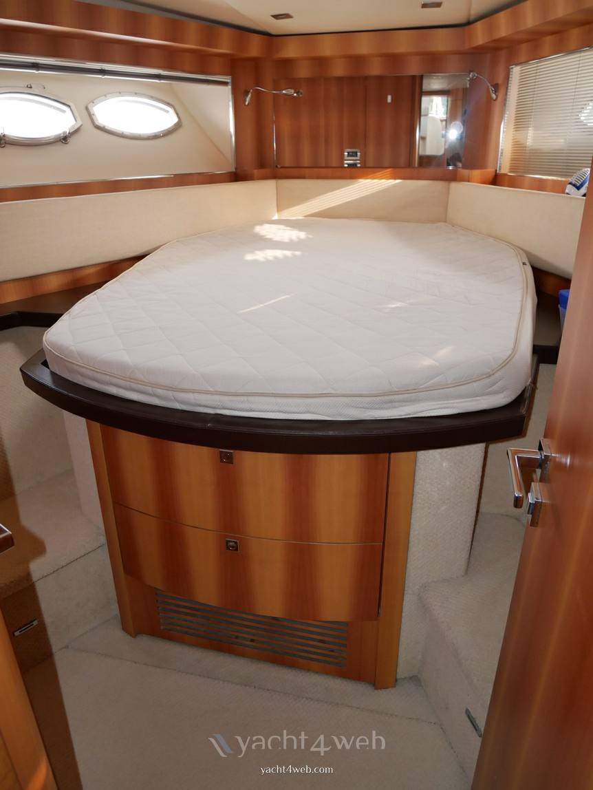 Absolute 56 ht Flybridge usado