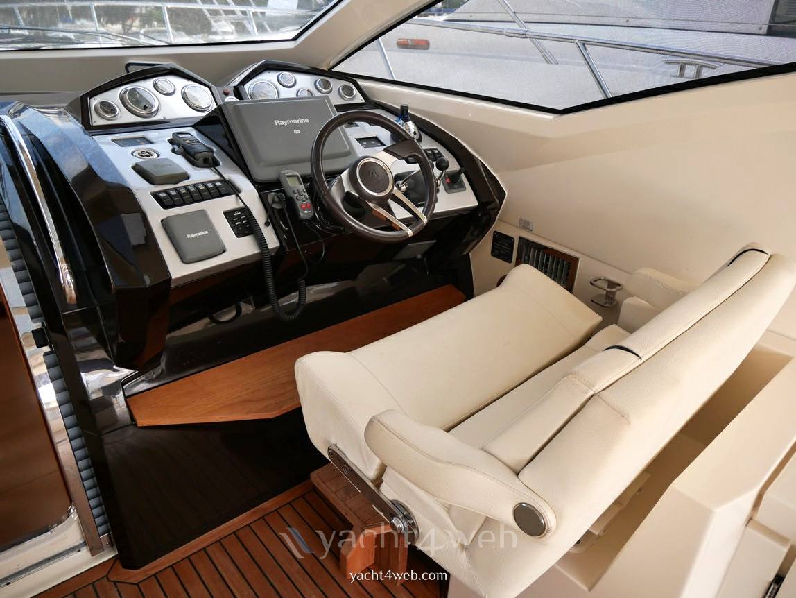 Absolute 56 ht Flybridge usato