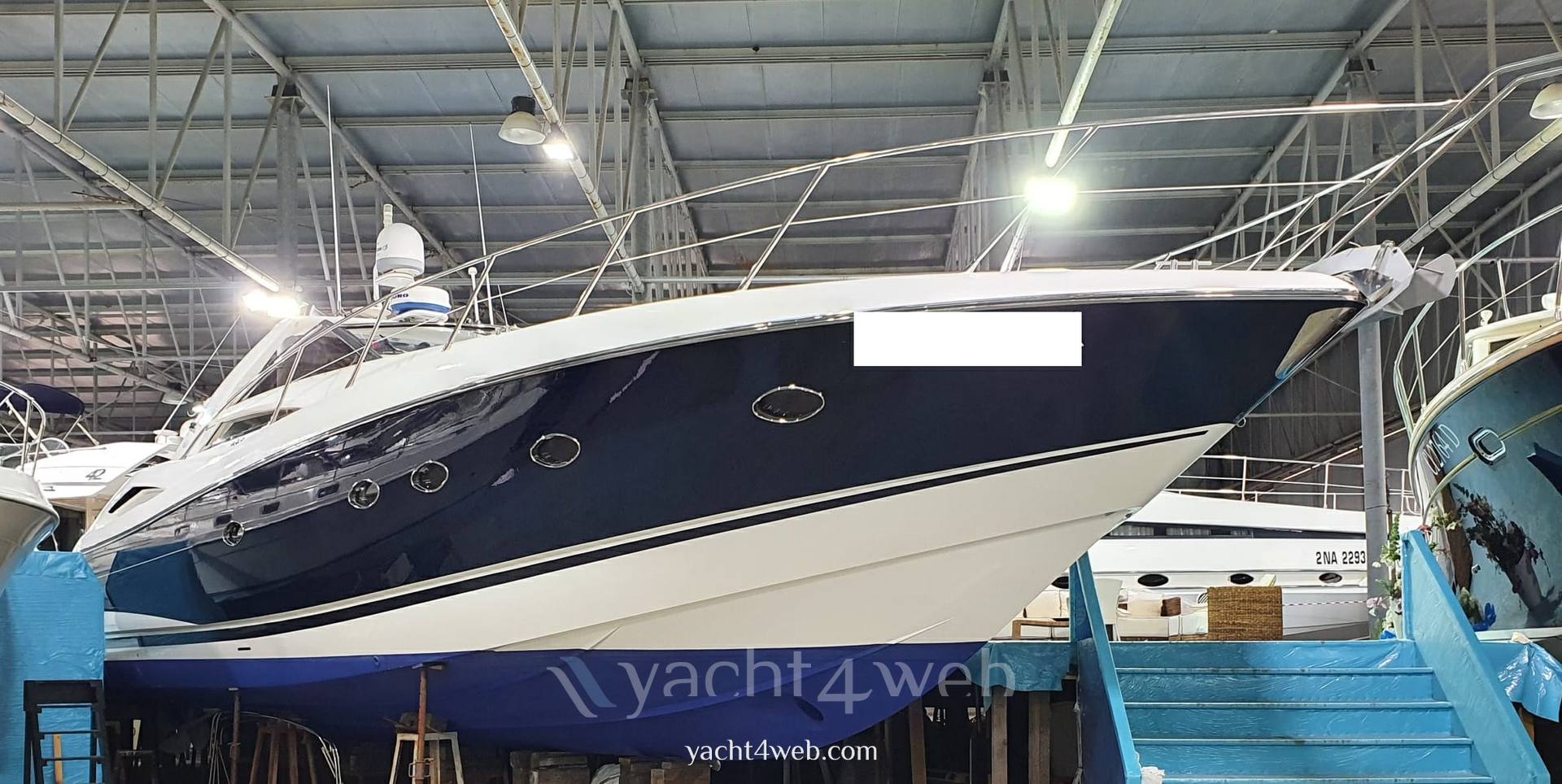 Sunseeker Portofino 53 驾驶桥楼