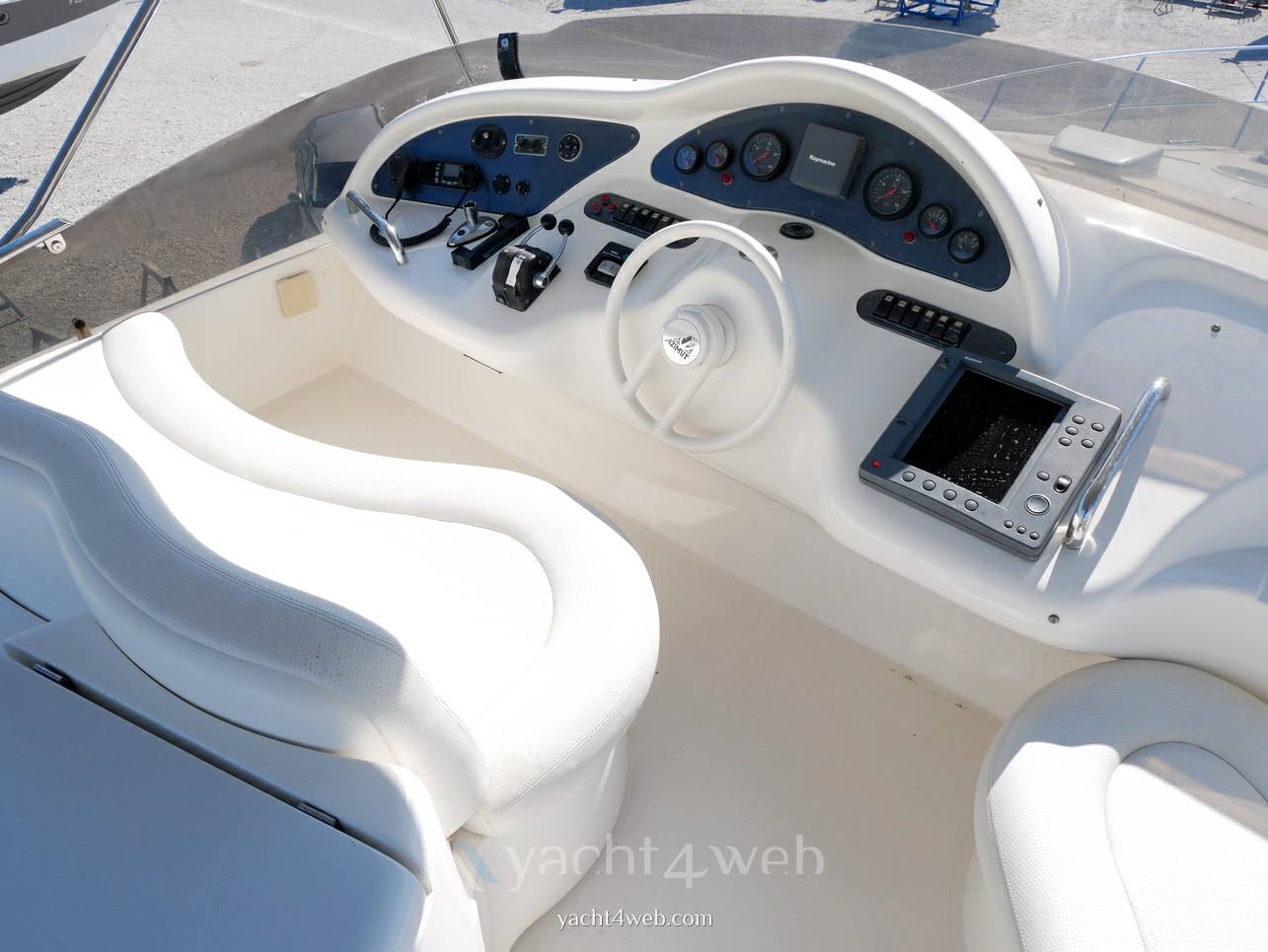 Azimut 46 机动船 用于销售