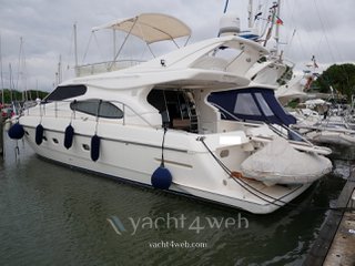 Ferretti Yachts 480