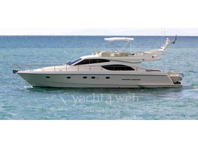 Ferretti 53