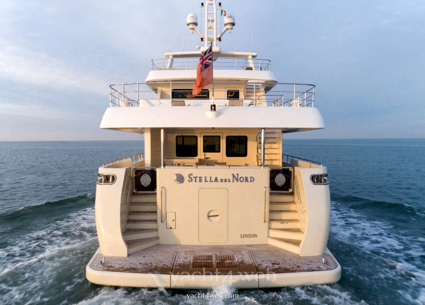 Cantiere delle marche Darwin 86 Barca a motore usata in vendita