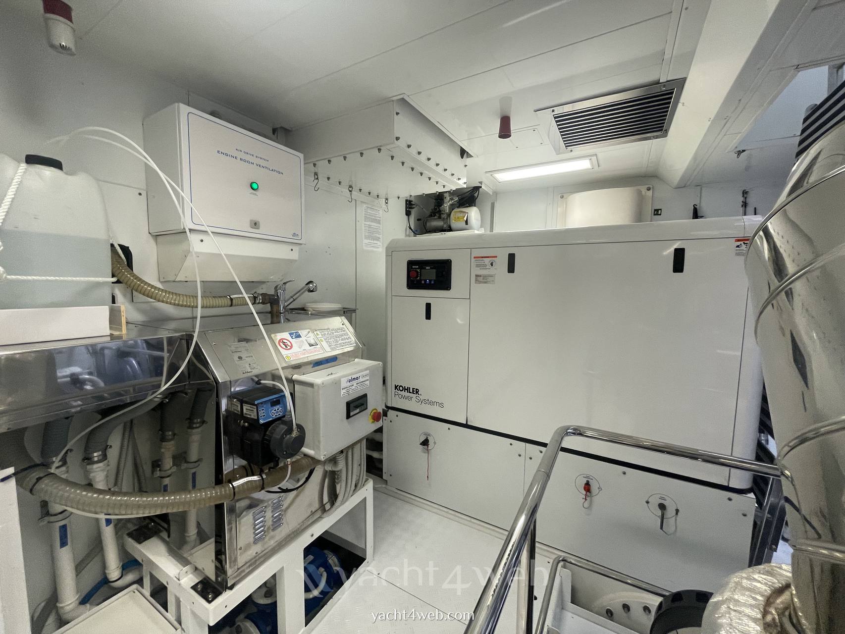 Cantiere delle marche Darwin 86 2015