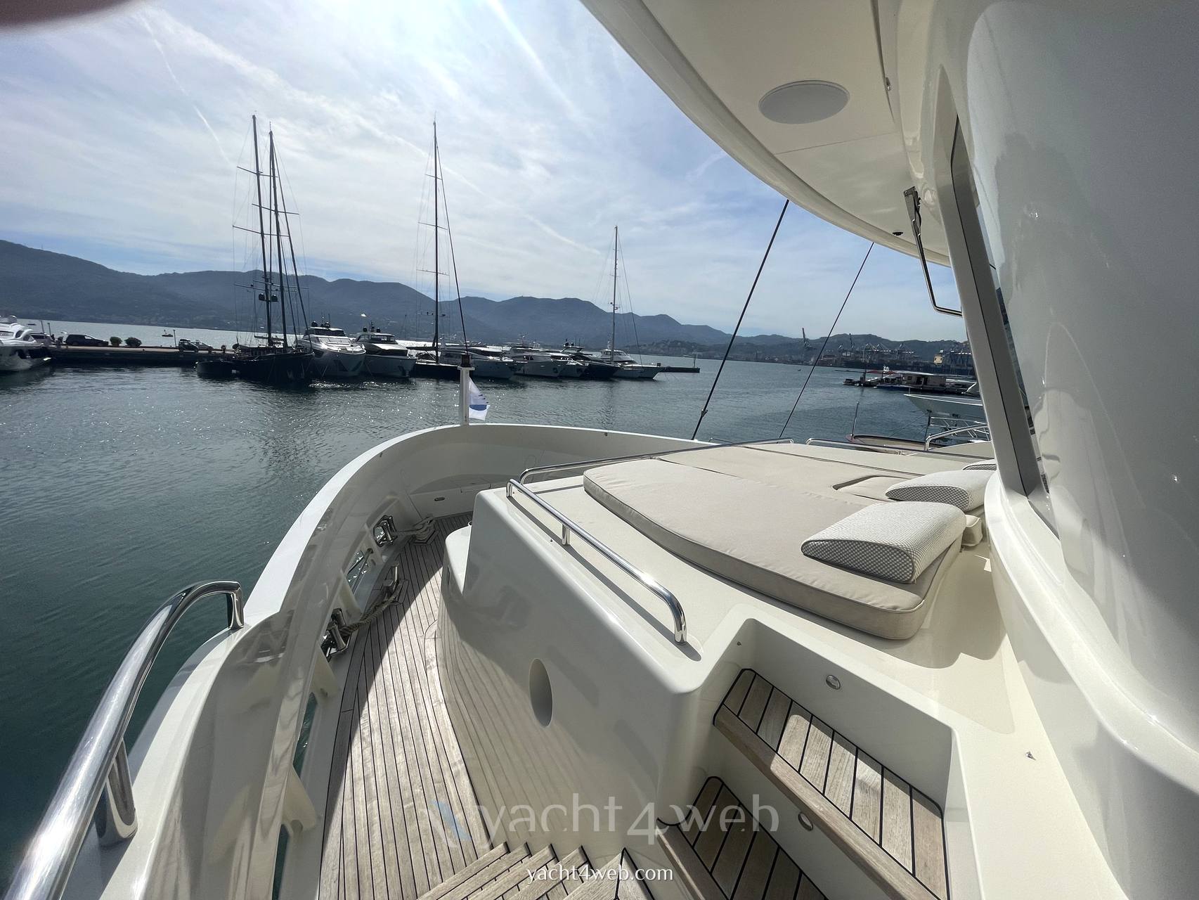 Cantiere delle marche Darwin 86 usato