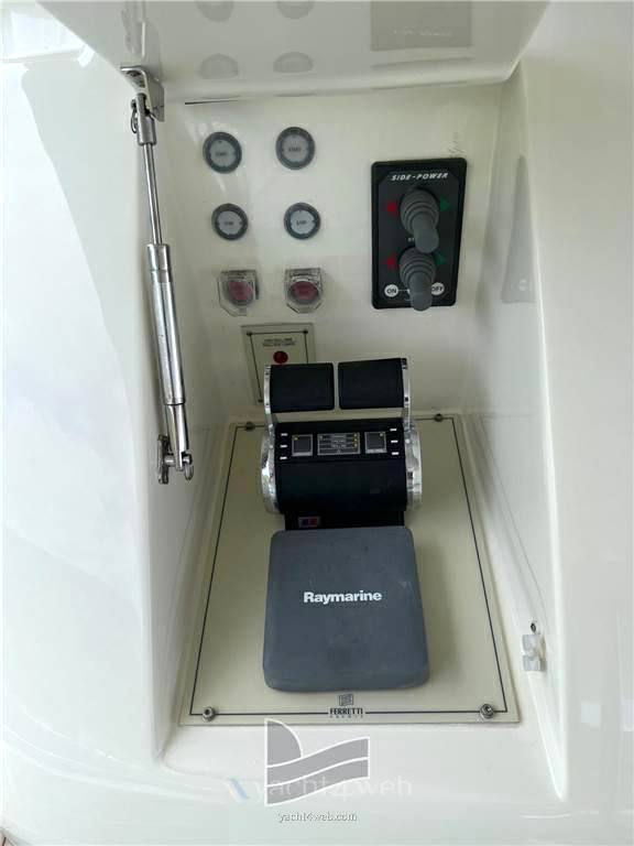 Ferretti yachts Ferretti 761