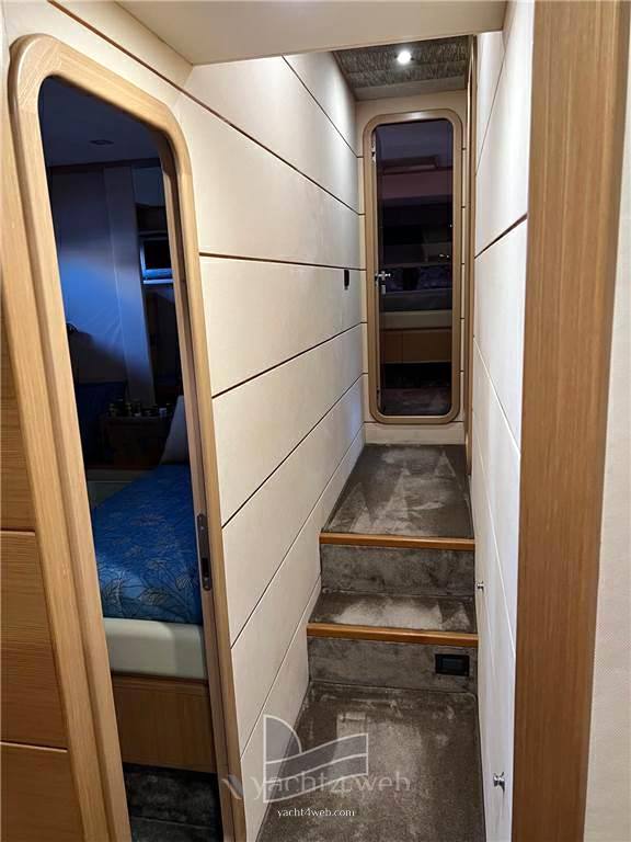 Ferretti yachts Ferretti 761