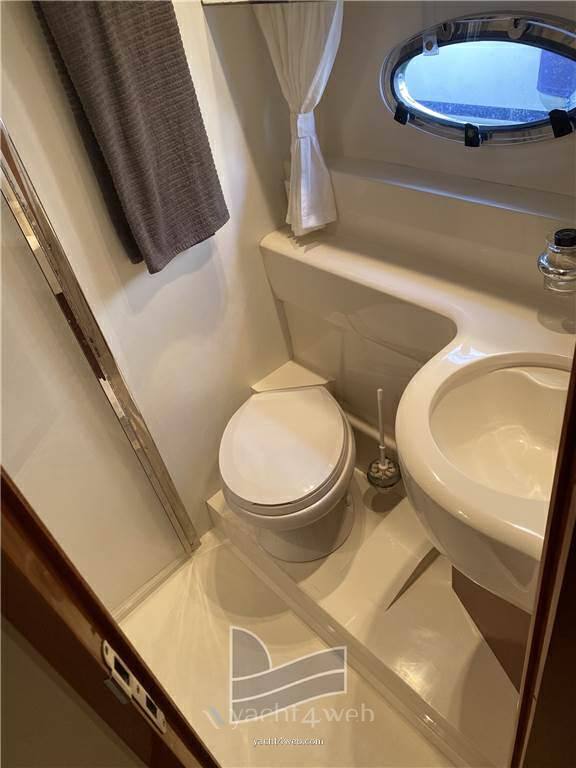 Princess yachts V 48