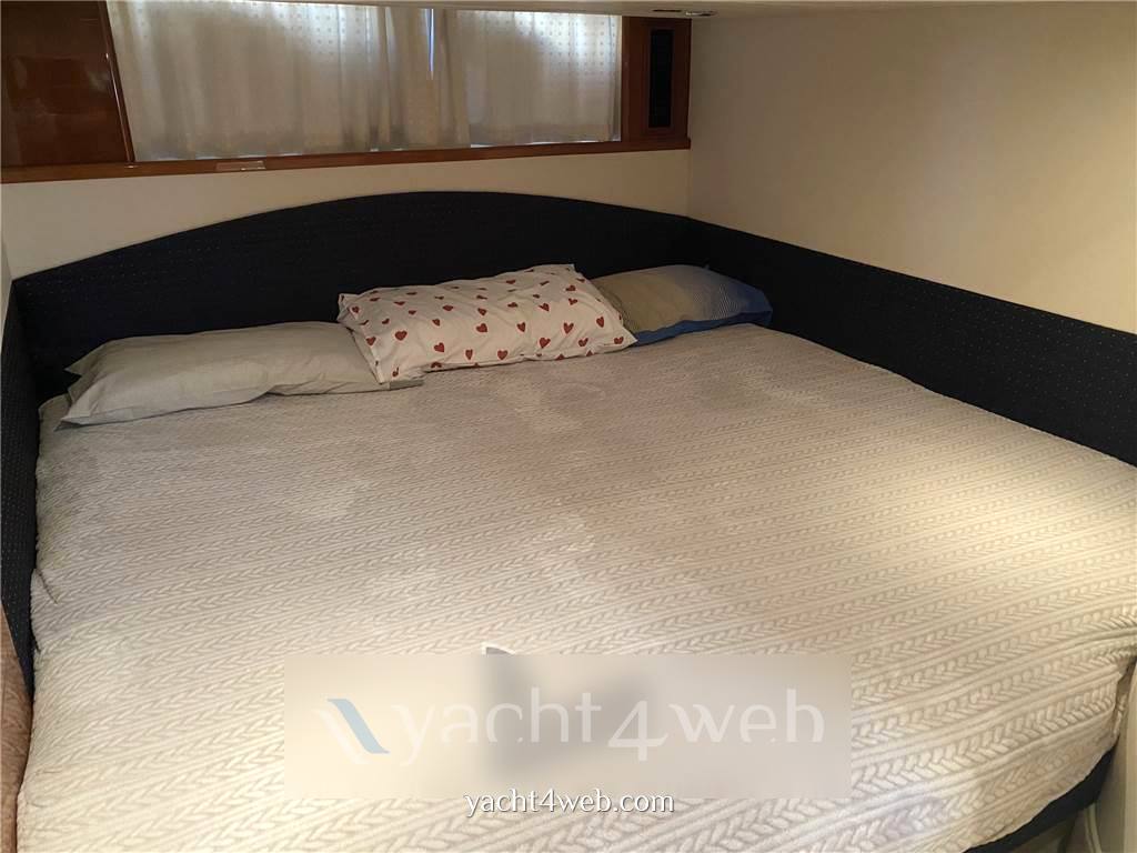 Princess yachts V 48