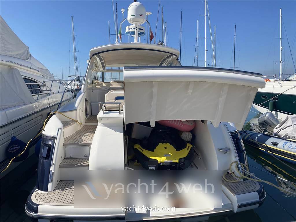Princess yachts V 48
