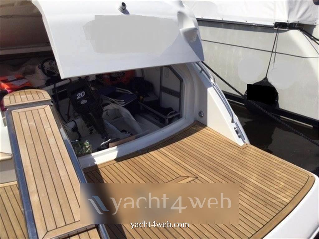 Princess yachts V 50 open