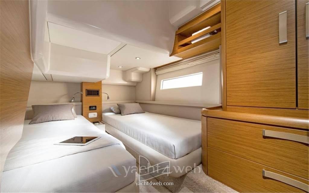 Greenline yachts 48 fly