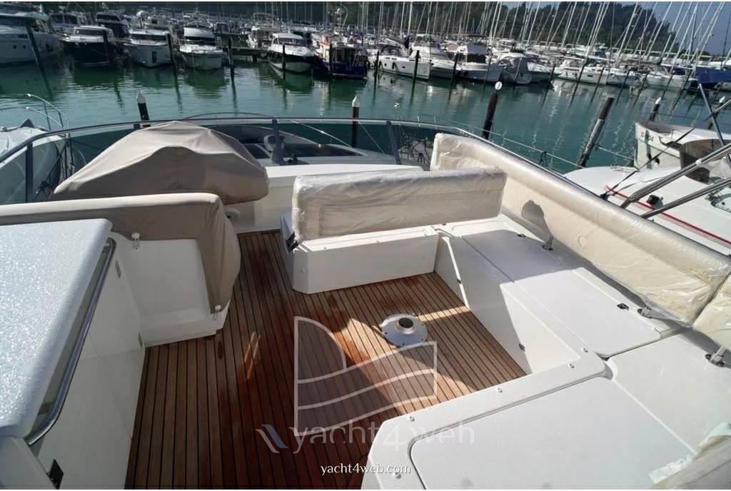 Greenline yachts 48 fly