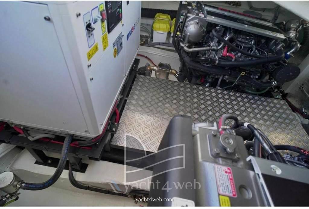 Greenline yachts 48 fly