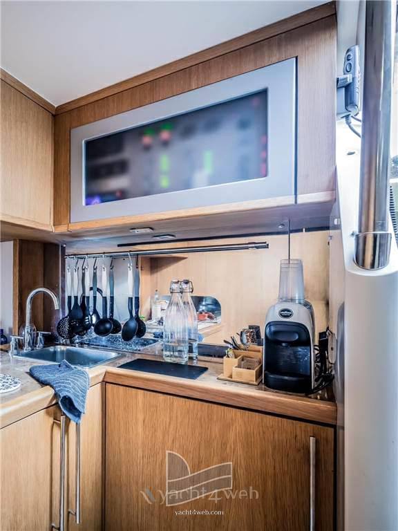 Sessa marine Oyster 42