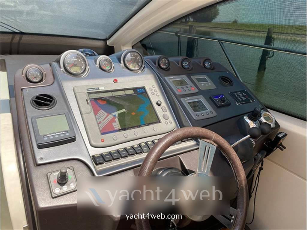 Atlantis 50x4 barca a motore