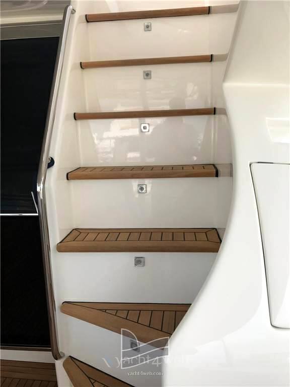 Ferretti yachts Ferretti 761 0