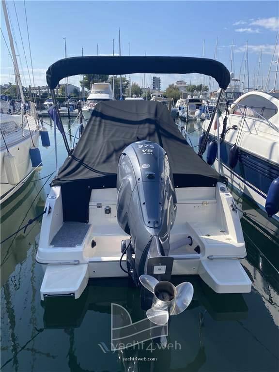 Capelli Cap 28 wa Barca a motore usata in vendita