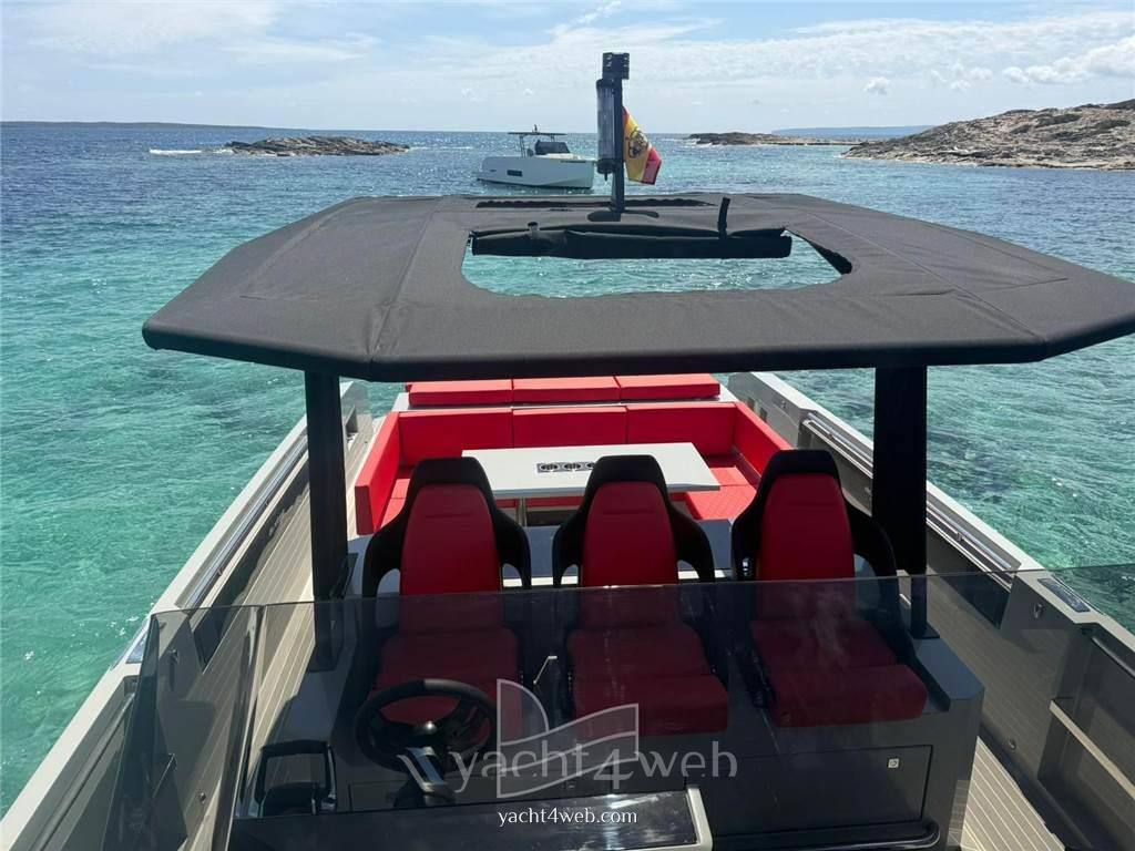 De antonio yachts D36 open barca a motore