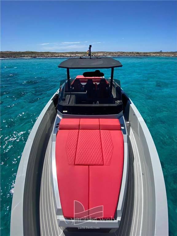 De antonio yachts D36 open Day cruiser usato