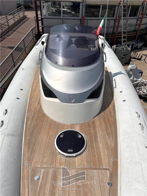 Sacs Strider 11 Gommone