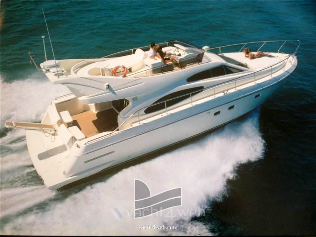 Ferretti yachts Ferretti 480 verwendet