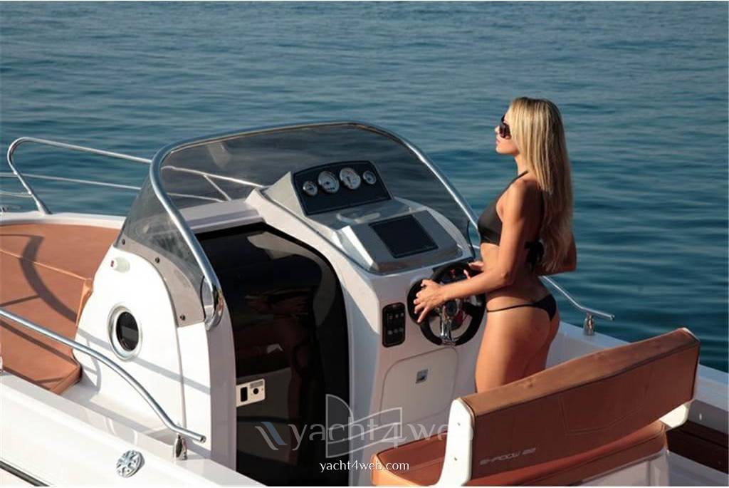 Ranieri international Shadow 22 Andere