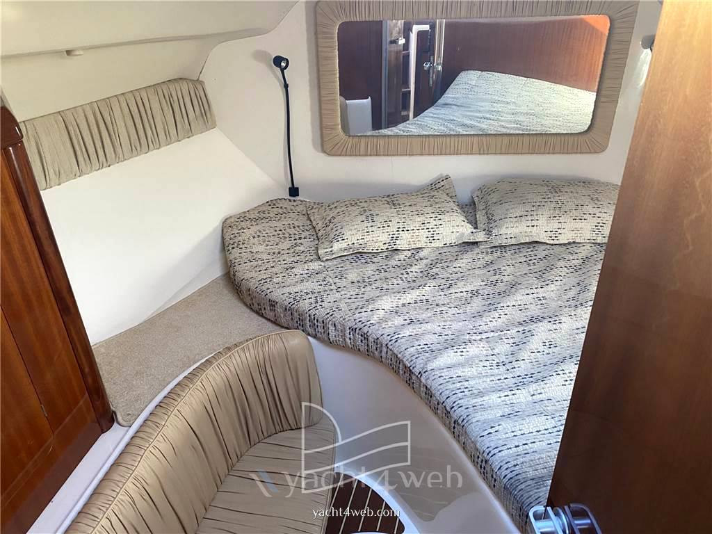 Salpa Laver 32.5 bateau à moteur